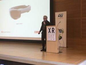 Dr. Bernard Kress presenting his “human-centric optical design” approach