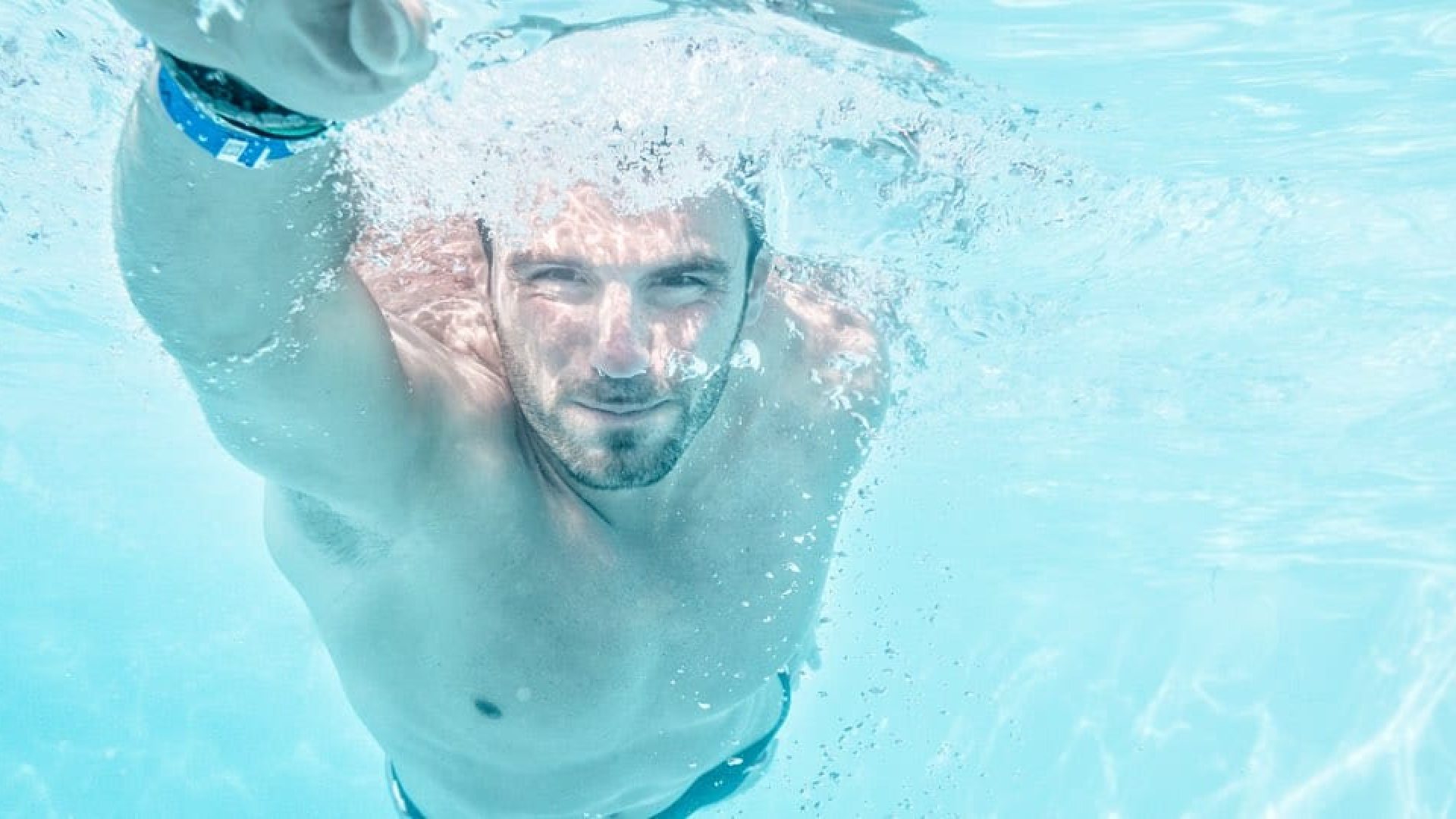 RS9693_shutterstock_164133185