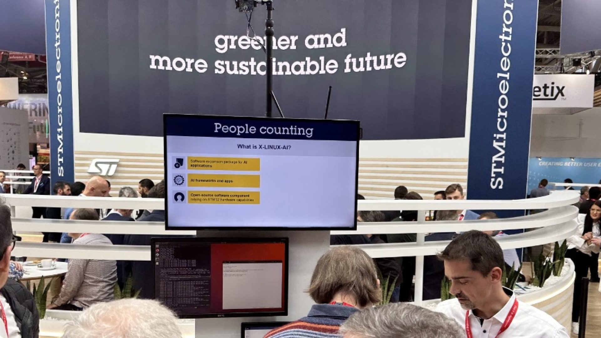 industrial-ai-behind-the-scene-hero