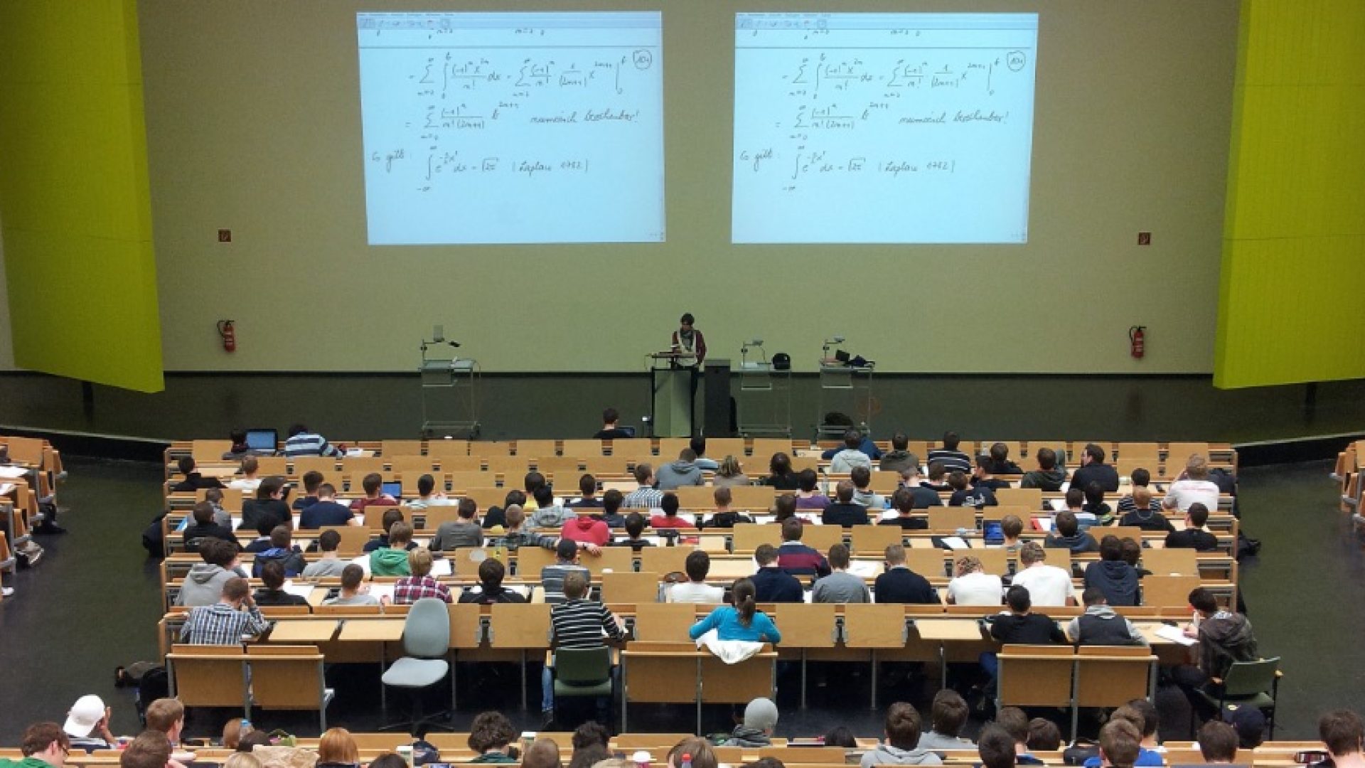 people-auditorium-meeting-sitting-student-education-1246944-pxhere.combanner.463bc0afa113432f8bcbe9fcbfe504b0